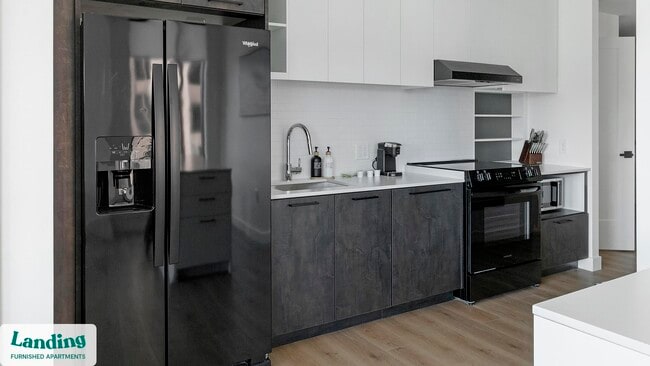 Photo - 632 Howard Rd SE Unidad 437.1408651