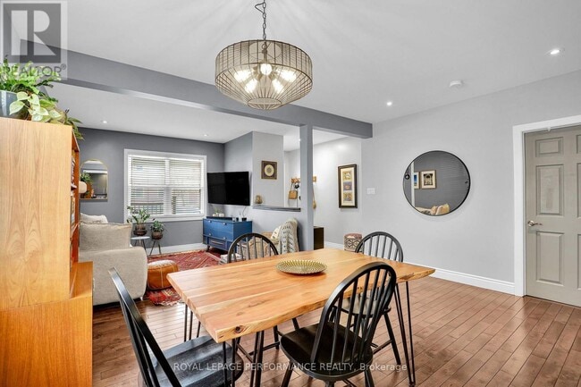 Photo - 165 Laval St Unit 165