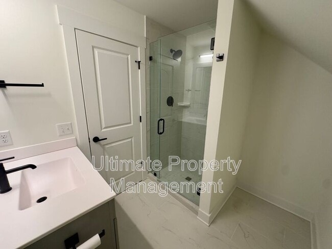 Photo - 213 Myrtle Ave