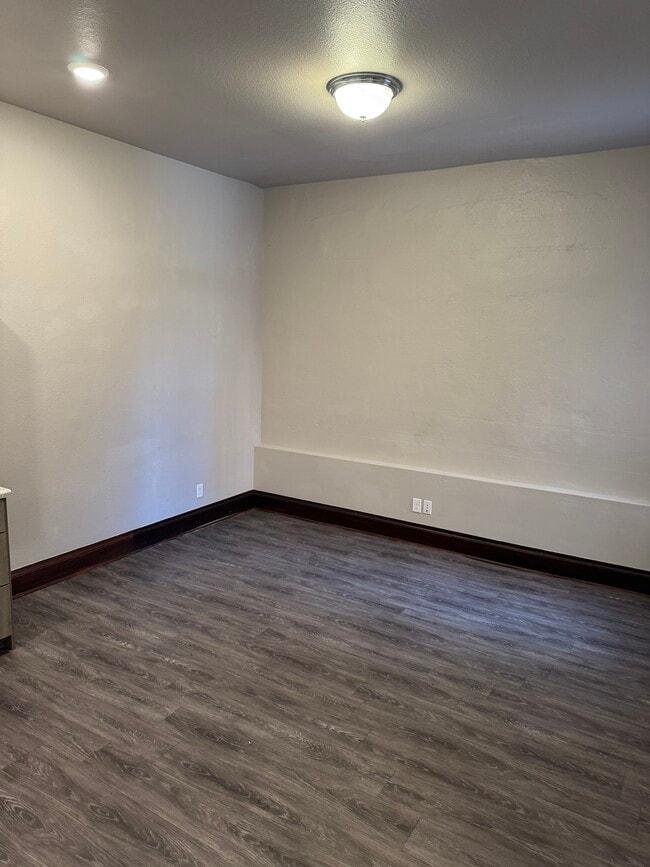 Photo - Western Building Unit 208