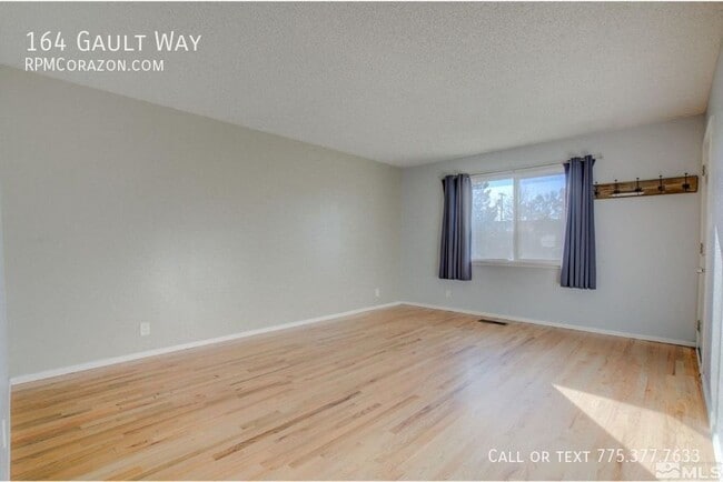 Photo - 164 Gault Way