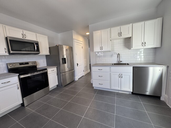 Photo - 5011 S Broadway Unit 5011A