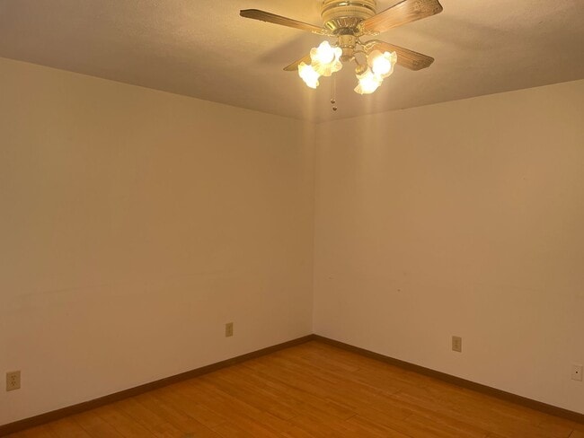 Photo - 5256 Carlton Dr Apartamento Unidad 5256 Carlton  B