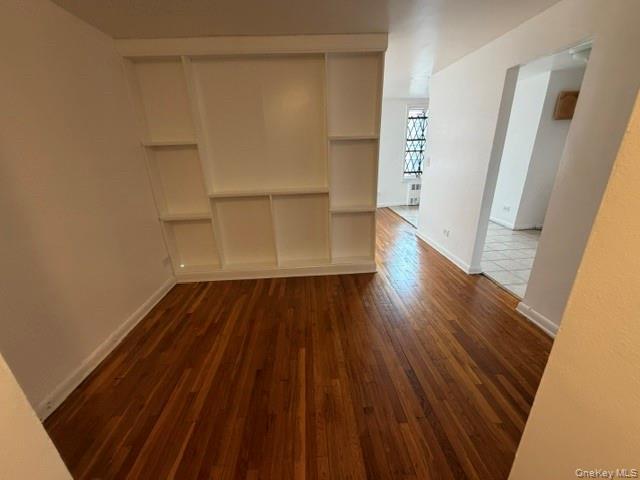 87-20-87175 175th St