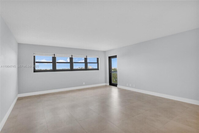 Photo - 3200 Port Royale Dr N Unit 1210