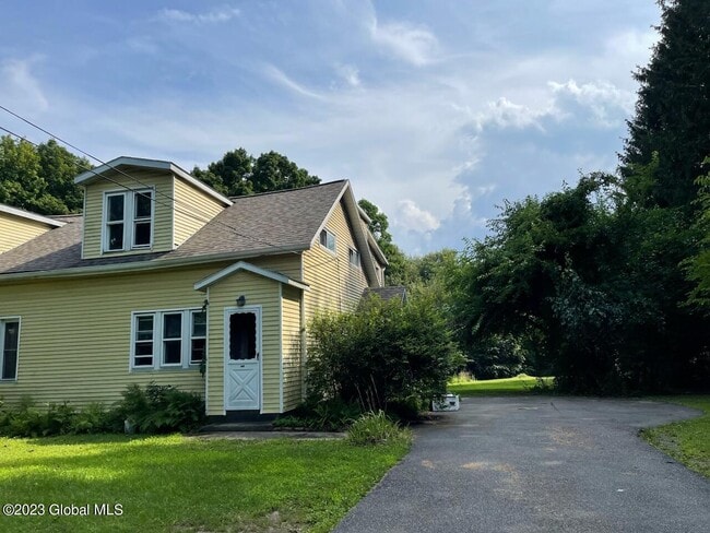 Photo - 648 Malta Ave Townhome