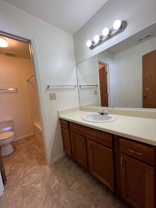 Photo - 1291 Dakota Dr