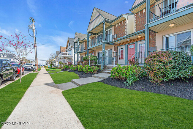 Photo - 207 13th Ave Condo Unit 7
