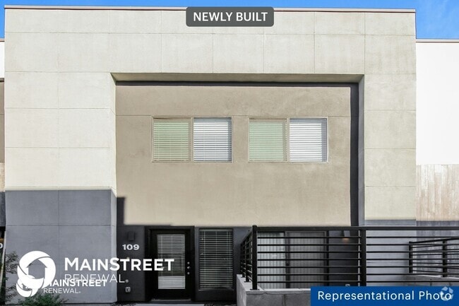 Building Photo - 1119 S Stapley Dr Rental