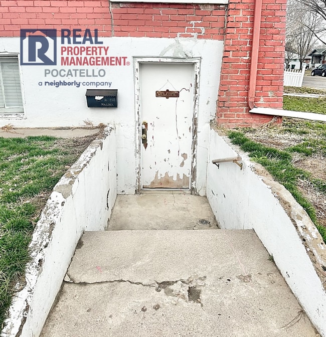 Photo - 159 S 11th Ave Unidad 159 1/2 S 11th