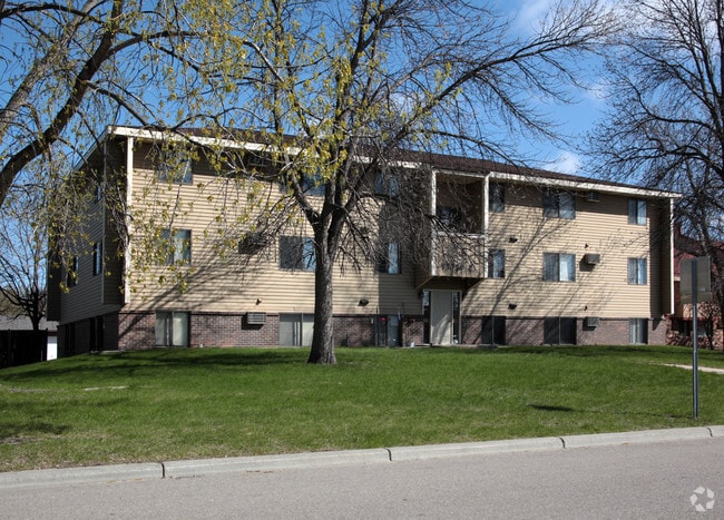 Photo - Cedar Acres Apartments