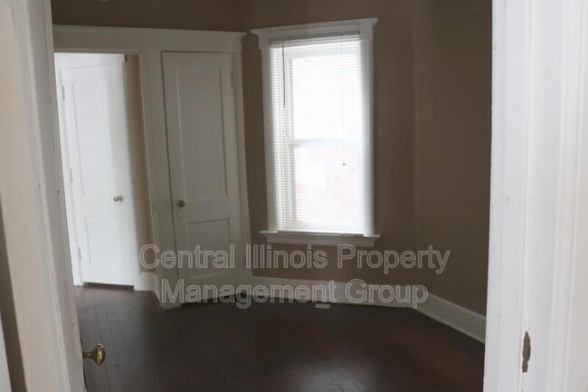 611 W Jefferson St Unit B