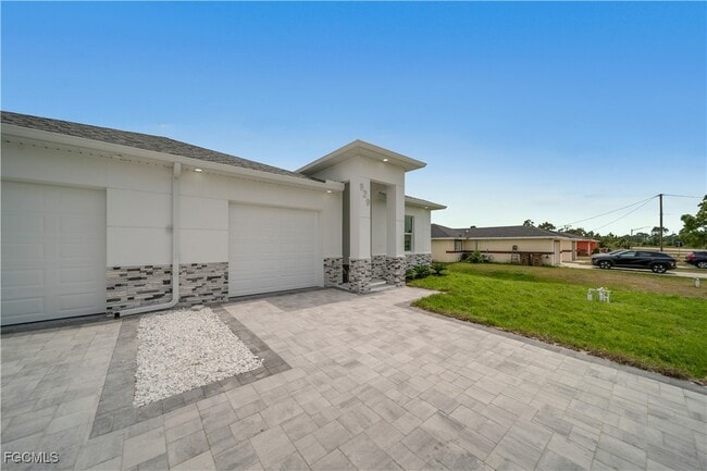 Photo - 1155 Countess Ave