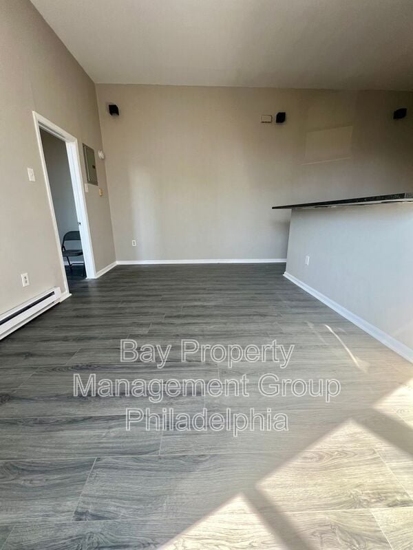 Photo - 2419 S 62nd St Unidad 2