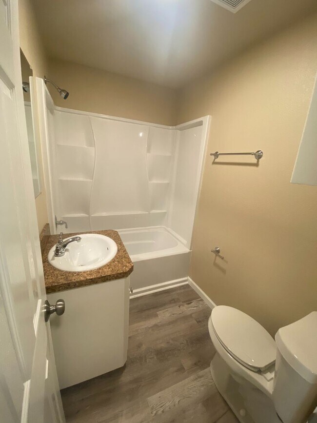 Remodeled Duplex for Rent Rental House Rental in Cleburne, TX