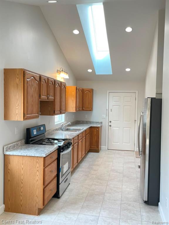 Photo - 3121 Cherry Tree Ln