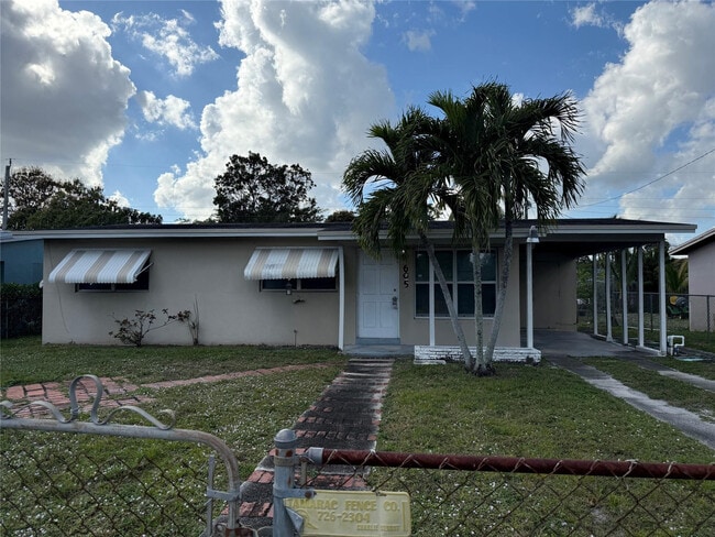 605 SW 22nd Ave