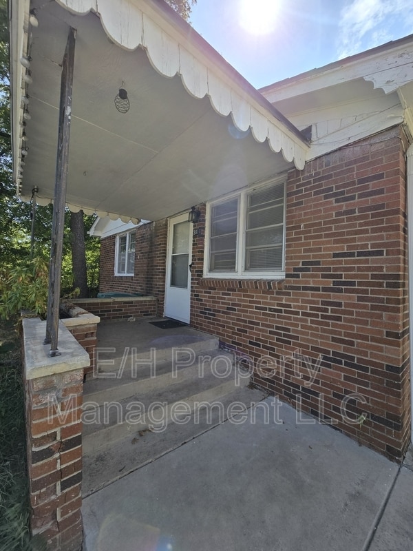 Photo - 3811 E Zimmerly St
