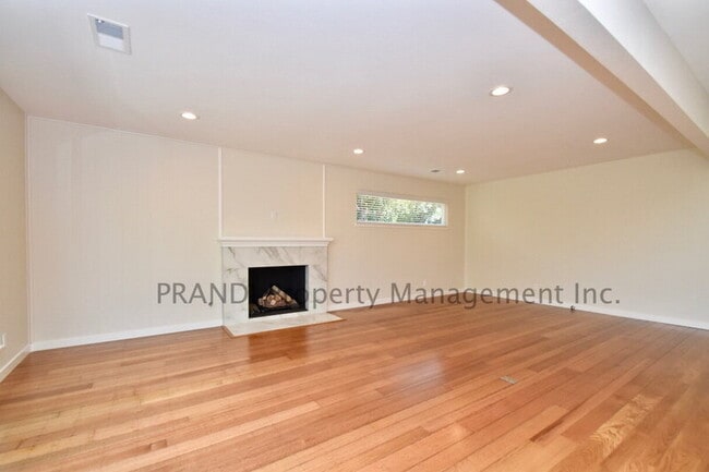 Photo - 627 Tanbark Terrace