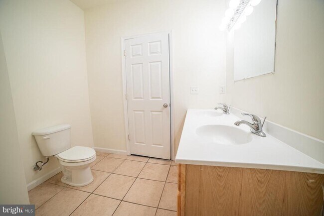 Photo - 1836 N 16th St Unit 2