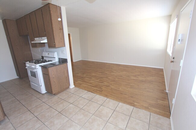 Photo - 5421 Kester Ave Unit Kester Apartments