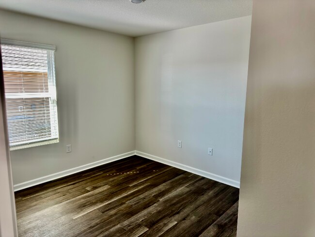 Photo - 6281 Firefly Dr