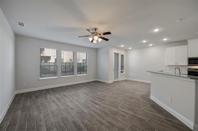 1067 MJ Brown St