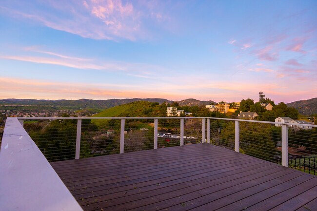 Photo - 1259 Gonzales Rd