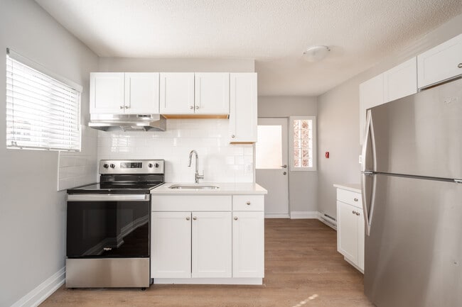 Photo - Spacious 1 Bedroom Unité 3