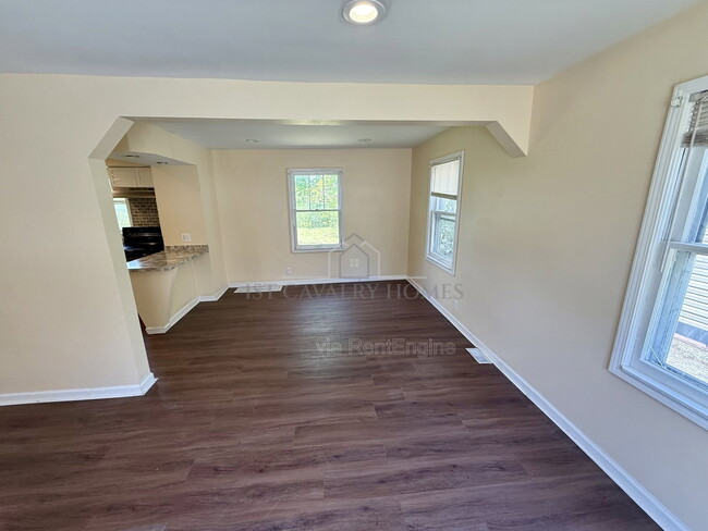 Photo - 472 Keck St