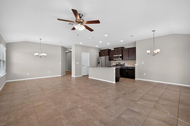 Photo - 1919 Mexia Dr