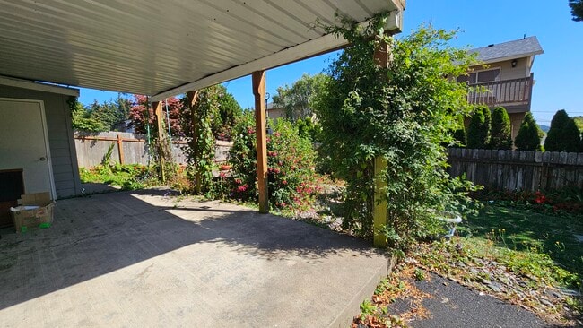 Photo - 1742 NE 14th St Unidad 1