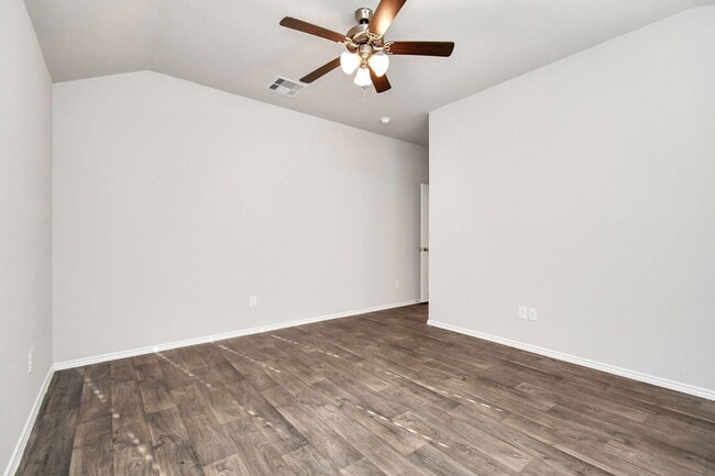 Photo - 9878 Laurel Lake Dr