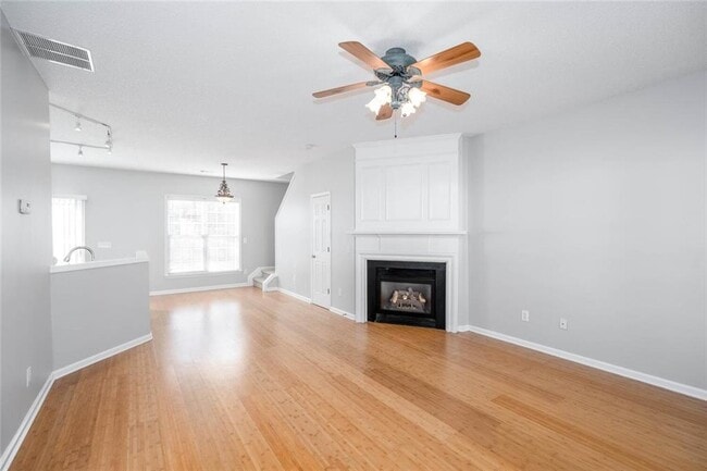 Photo - 380 Wittenridge Ct