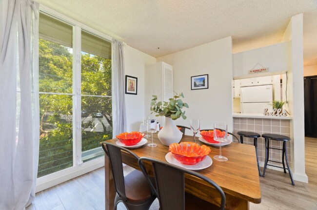 Photo - 78-7030-7030 Ali‘i Dr Unit Apt 405