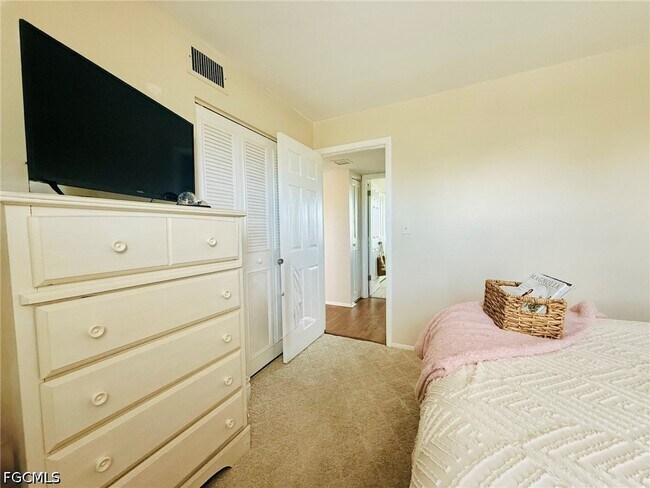 Photo - 1580 Pine Valley Dr Unit 404