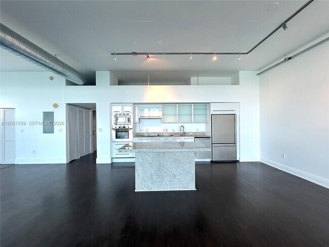 Photo - 7934 West Dr Unidad 7