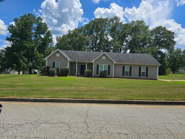 Photo - 1700 Riveredge Walk House