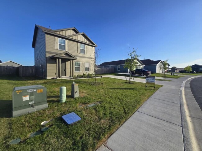 Photo - 504 Sunray Dr