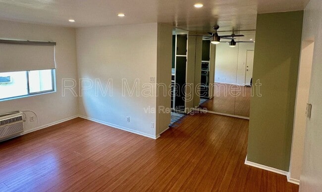 Photo - 18546 Clark St Unit 21