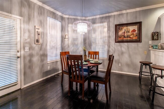 Photo - 2812 SW 109th St