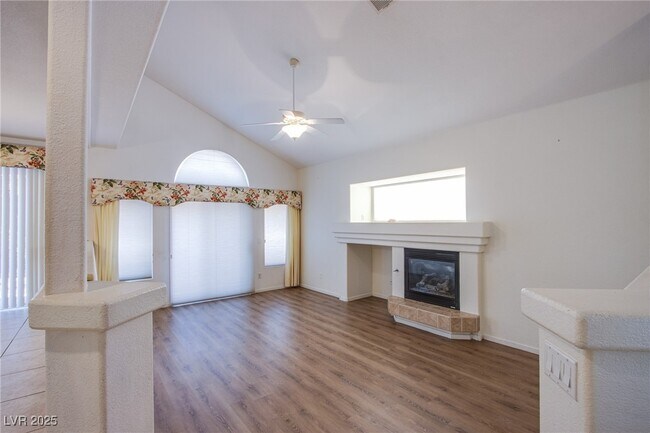 Photo - 7461 Mission Palm St