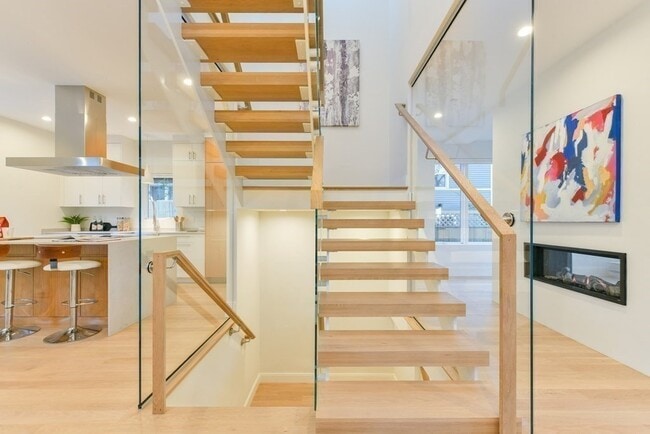 Building Photo - 123 Walden St Unit 123