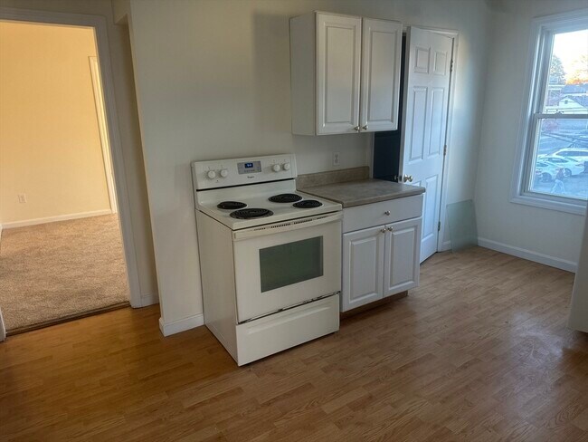 Photo - 394 Hollis St