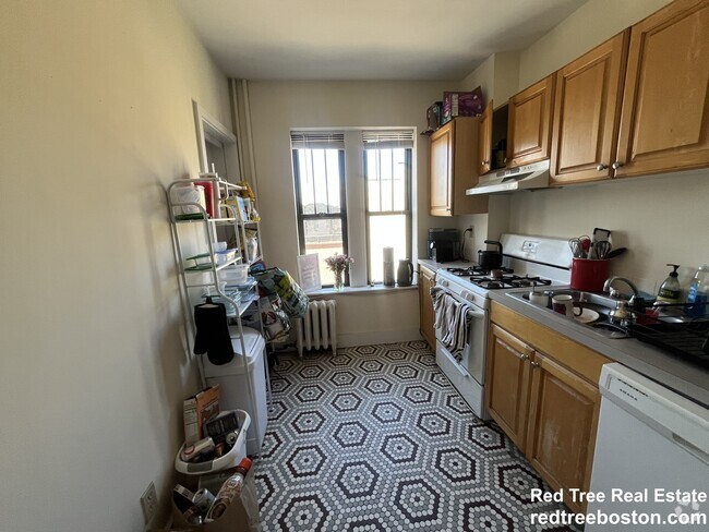 Building Photo - 458 Park Dr Rental