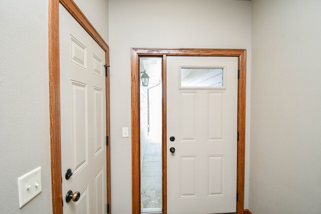 Photo - 8413 W 53rd St