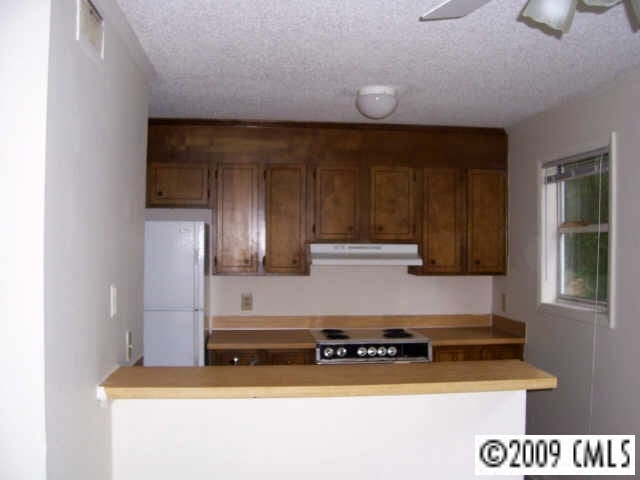 Photo - 1802 Village Lake Dr