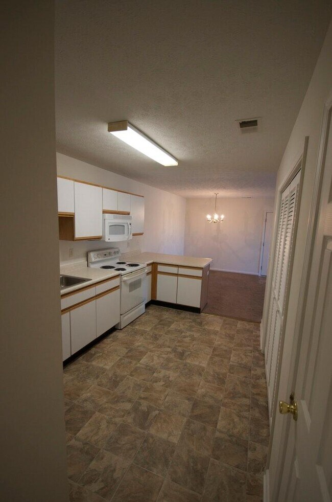 Kitchen to Hall