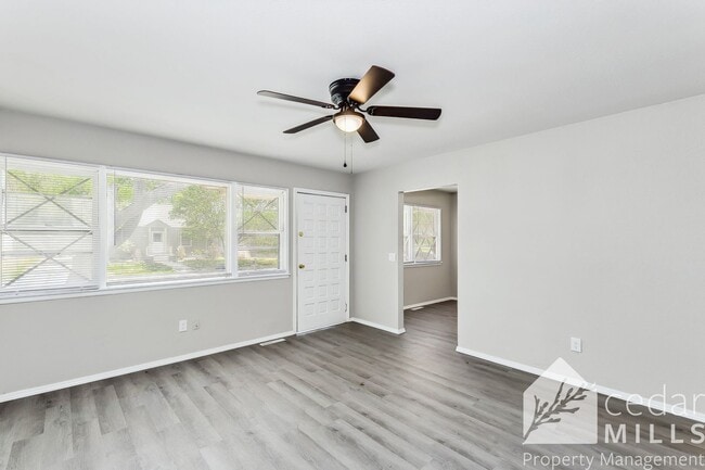 Photo - 3 Bedroom with Den and 2 Car Garage!