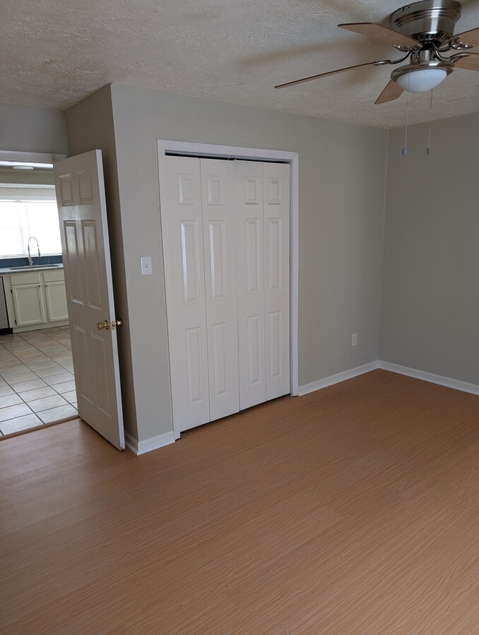 Photo - 8252 Interstate 10 W